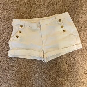 Women’s white shorts. Size 12. Good condition. Loft